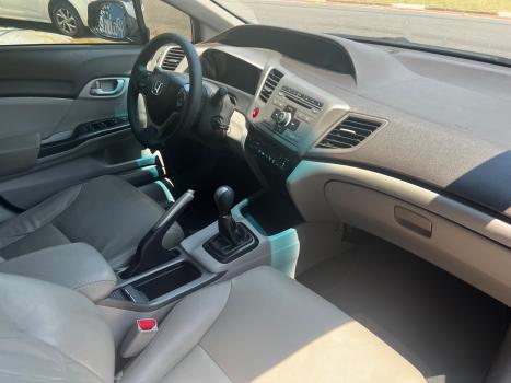 HONDA Civic 1.8 16V 4P FLEX LXS, Foto 16