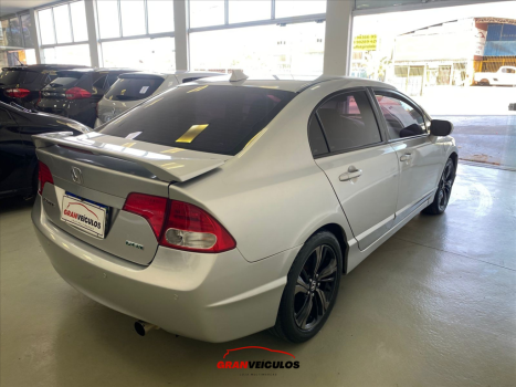 HONDA Civic 1.8 16V 4P FLEX LXS, Foto 4