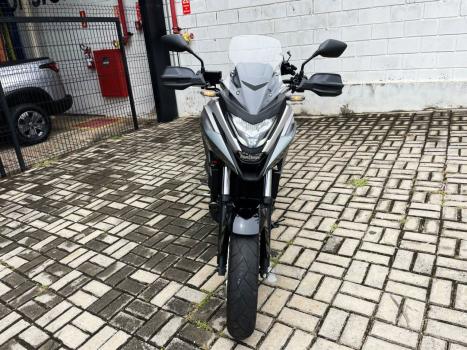 HONDA NC 750 X ABS, Foto 2