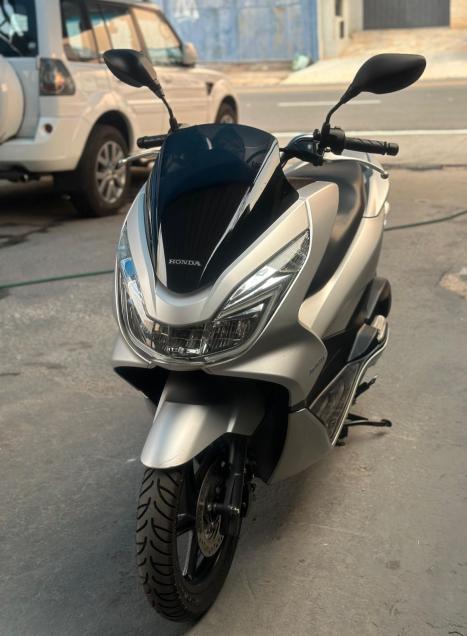 HONDA PCX 150 , Foto 2