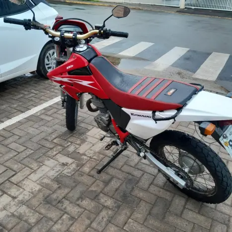 HONDA XR Tornado 250 , Foto 4