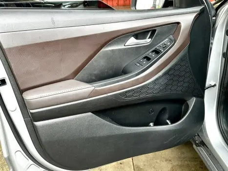 HYUNDAI Creta 1.0 12V 4P FLEX TGDI TURBO PLATINUM AUTOMTICO, Foto 18