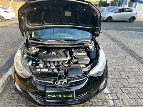 HYUNDAI Elantra 1.8 16V 4P, Foto 11