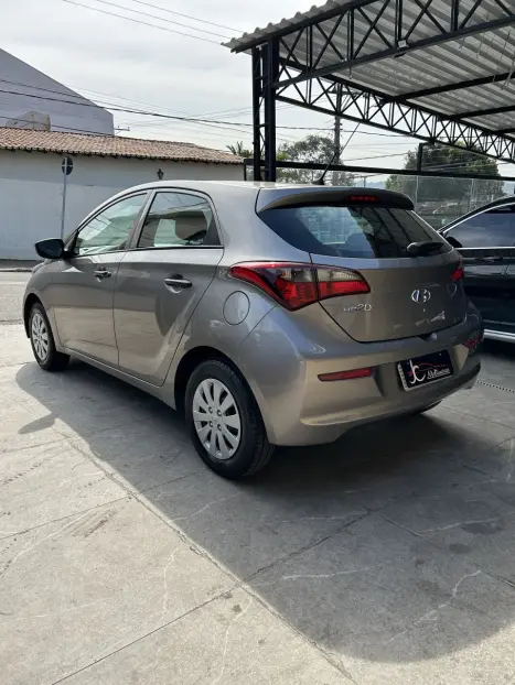 HYUNDAI HB 20 Hatch 1.0 12V 4P FLEX UNIQUE, Foto 4