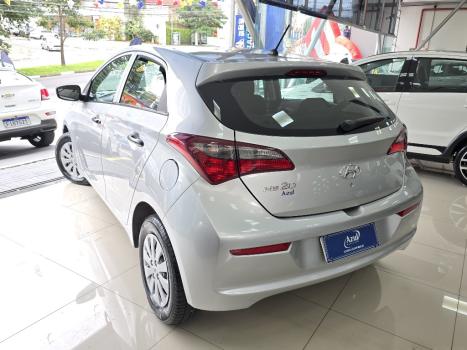 HYUNDAI HB 20 Hatch 1.0 12V 4P FLEX UNIQUE, Foto 4