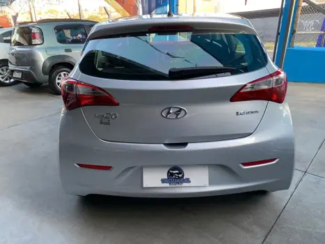 HYUNDAI HB 20 Hatch 1.6 16V 4P FLEX COMFORT PLUS, Foto 5