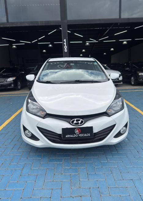 HYUNDAI HB 20 Hatch 1.6 16V 4P FLEX COMFORT PLUS AUTOMTICO, Foto 2