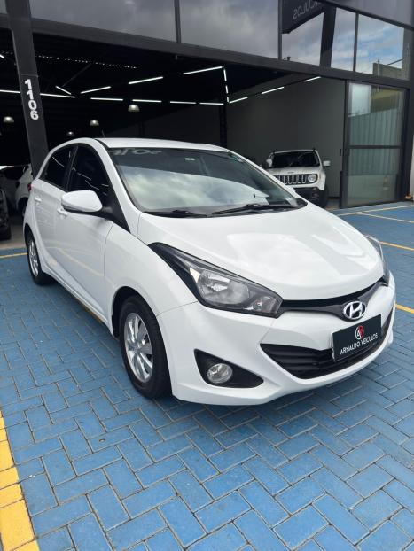 HYUNDAI HB 20 Hatch 1.6 16V 4P FLEX COMFORT PLUS AUTOMTICO, Foto 3