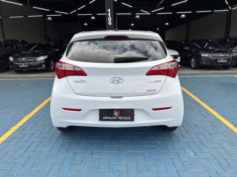 HYUNDAI HB 20 Hatch 1.6 16V 4P FLEX COMFORT PLUS AUTOMTICO, Foto 5
