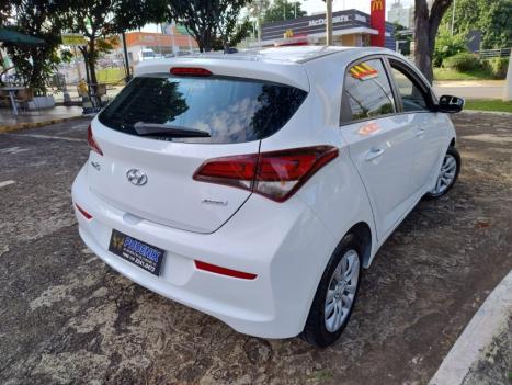 HYUNDAI HB 20 Hatch 1.6 16V 4P FLEX COMFORT PLUS AUTOMTICO, Foto 4