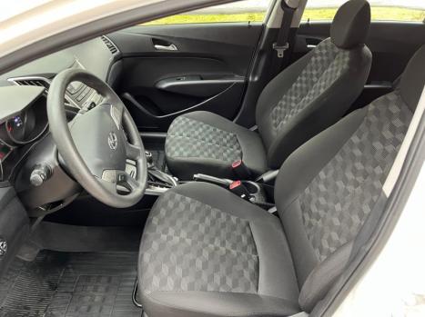 HYUNDAI HB 20 Hatch 1.6 16V 4P FLEX COMFORT PLUS AUTOMTICO, Foto 8