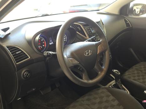HYUNDAI HB 20 Hatch 1.6 16V 4P FLEX COMFORT PLUS AUTOMTICO, Foto 13