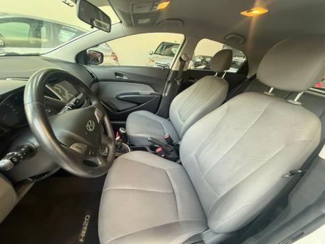 HYUNDAI HB 20 Hatch 1.6 16V 4P FLEX PREMIUM, Foto 7