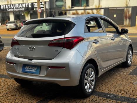 HYUNDAI HB 20 Hatch 1.6 16V 4P FLEX COMFORT PLUS, Foto 4