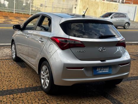 HYUNDAI HB 20 Hatch 1.6 16V 4P FLEX COMFORT PLUS, Foto 6