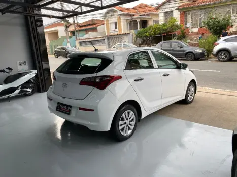 HYUNDAI HB 20 Hatch 1.0 12V 4P FLEX UNIQUE, Foto 5
