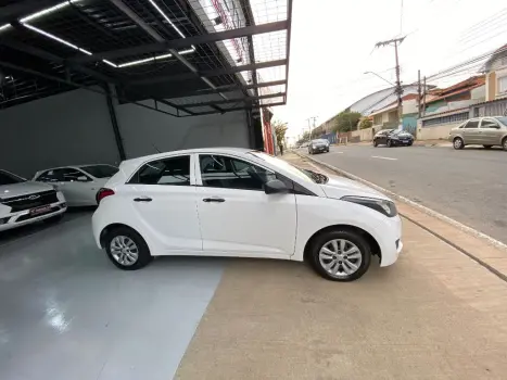 HYUNDAI HB 20 Hatch 1.0 12V 4P FLEX UNIQUE, Foto 9