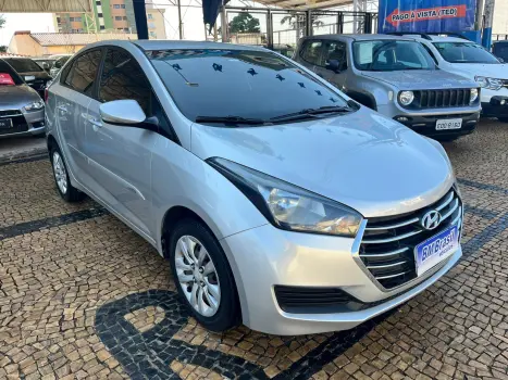 HYUNDAI HB 20 Sedan 1.6 16V 4P FLEX COMFORT PLUS AUTOMTICO, Foto 3