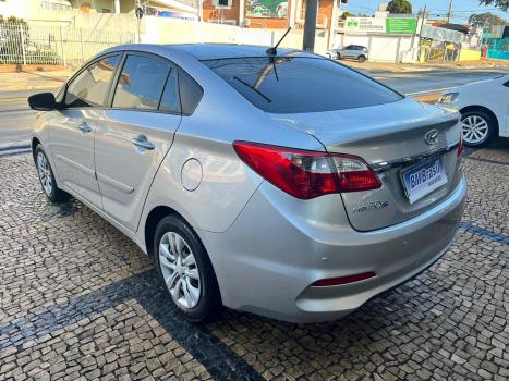 HYUNDAI HB 20 Sedan 1.6 16V 4P FLEX COMFORT PLUS AUTOMTICO, Foto 6