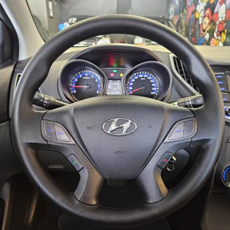 HYUNDAI HB 20 Sedan 1.6 16V 4P FLEX COMFORT PLUS AUTOMTICO, Foto 16