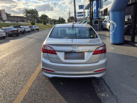 HYUNDAI HB 20 Sedan 1.6 16V 4P FLEX COMFORT PLUS, Foto 5