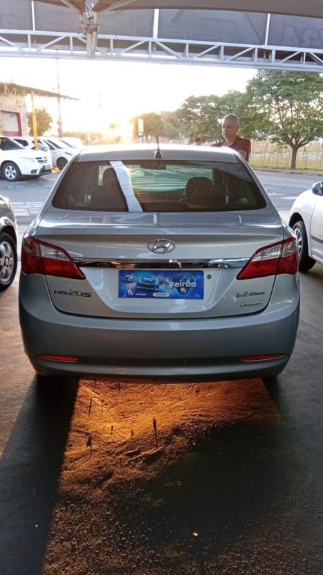 HYUNDAI HB 20 Sedan 1.6 16V 4P FLEX COMFORT AUTOMTICO, Foto 2