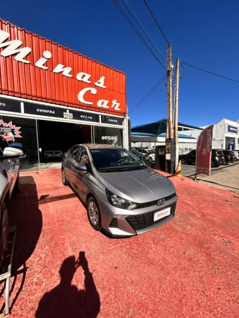 HYUNDAI HB 20 Sedan 1.0 12V 4P FLEX COMFORT PLUS, Foto 9