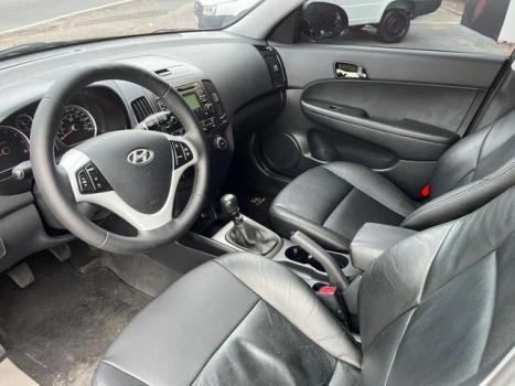 HYUNDAI I30 2.0 16V 4P, Foto 8