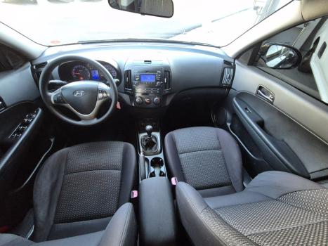 HYUNDAI I30 2.0 16V 4P GLS, Foto 9