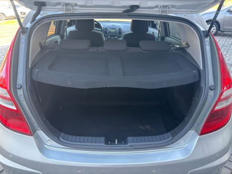 HYUNDAI I30 2.0 16V 4P, Foto 8