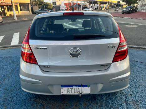 HYUNDAI I30 2.0 16V 4P AUTOMTICO, Foto 4