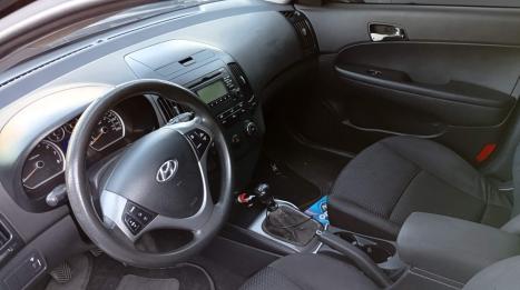 HYUNDAI I30 2.0 16V 4P, Foto 4