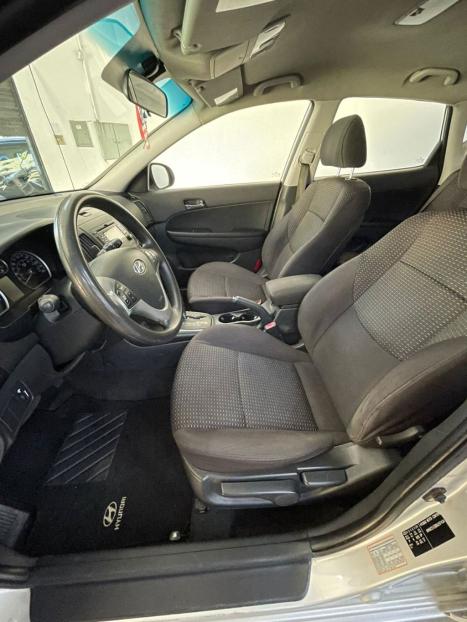 HYUNDAI I30 2.0 16V 4P AUTOMTICO, Foto 10