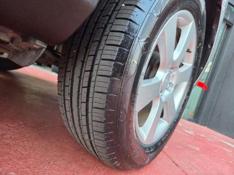 HYUNDAI Santa F 2.7 V6 24V 4P GLS 200CV 7 LUGARES AUTOMTICO, Foto 18