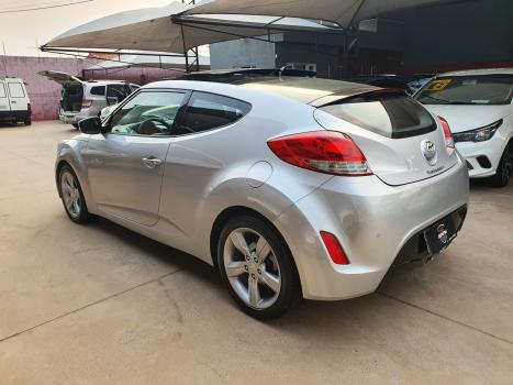 HYUNDAI Veloster 1.6 16V 3P AUTOMTICO, Foto 3