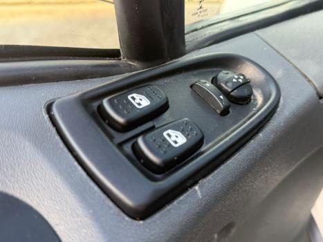 IVECO Daily 35S14 DIESEL CHASSI CABINE TURBO INTERCOOLER, Foto 14