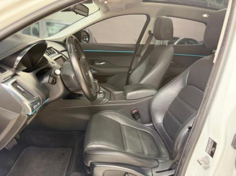 JAGUAR E-Pace , Foto 10
