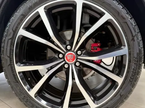 JAGUAR E-Pace , Foto 12