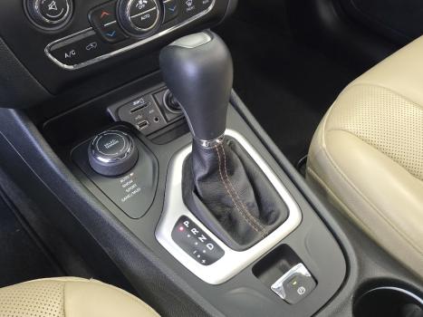 JEEP Cherokee 3.2 4P V6 24V 4X4 LIMITED AUTOMTICO, Foto 9