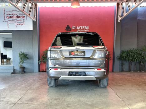 JEEP Commander 2.0 16V 4P TD380 OVERLAND TURBO DIESEL AUTOMTICO, Foto 29