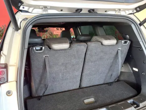 JEEP Commander 2.0 16V 4P TD380 OVERLAND TURBO DIESEL AUTOMTICO, Foto 11