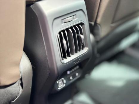 JEEP Commander 2.0 16V 4P TD380 OVERLAND TURBO DIESEL AUTOMTICO, Foto 16