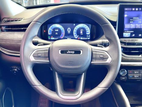 JEEP Commander , Foto 2