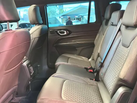 JEEP Commander , Foto 12