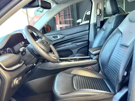 JEEP Commander , Foto 21