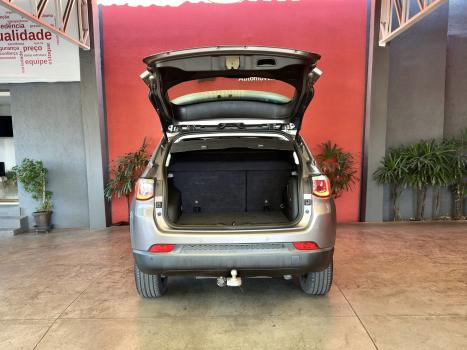 JEEP Compass 2.0 16V 4P LONGITUDE TURBO DIESEL 4X4 AUTOMTICO, Foto 8