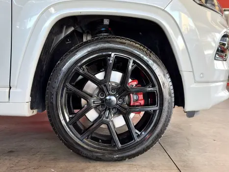 JEEP Compass 2.0 16V 4P HURRICANE 4 TURBO BLACKHAWK AUTOMTICO AT9, Foto 26