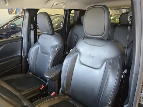 JEEP Renegade 1.3 16V 4P FLEX T270 LONGITUDE TURBO AUTOMTICO, Foto 15
