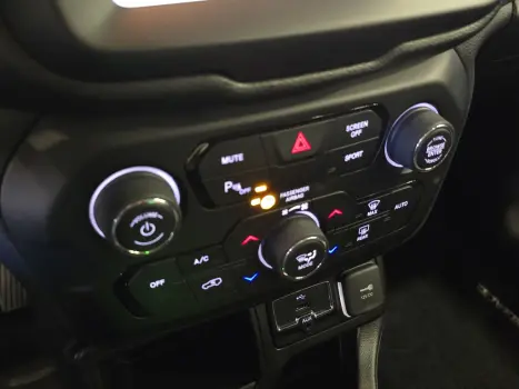 JEEP Renegade 1.8 16V 4P FLEX LONGITUDE AUTOMTICO, Foto 14