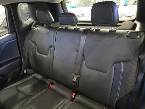 JEEP Renegade 1.8 16V 4P FLEX LONGITUDE AUTOMTICO, Foto 17